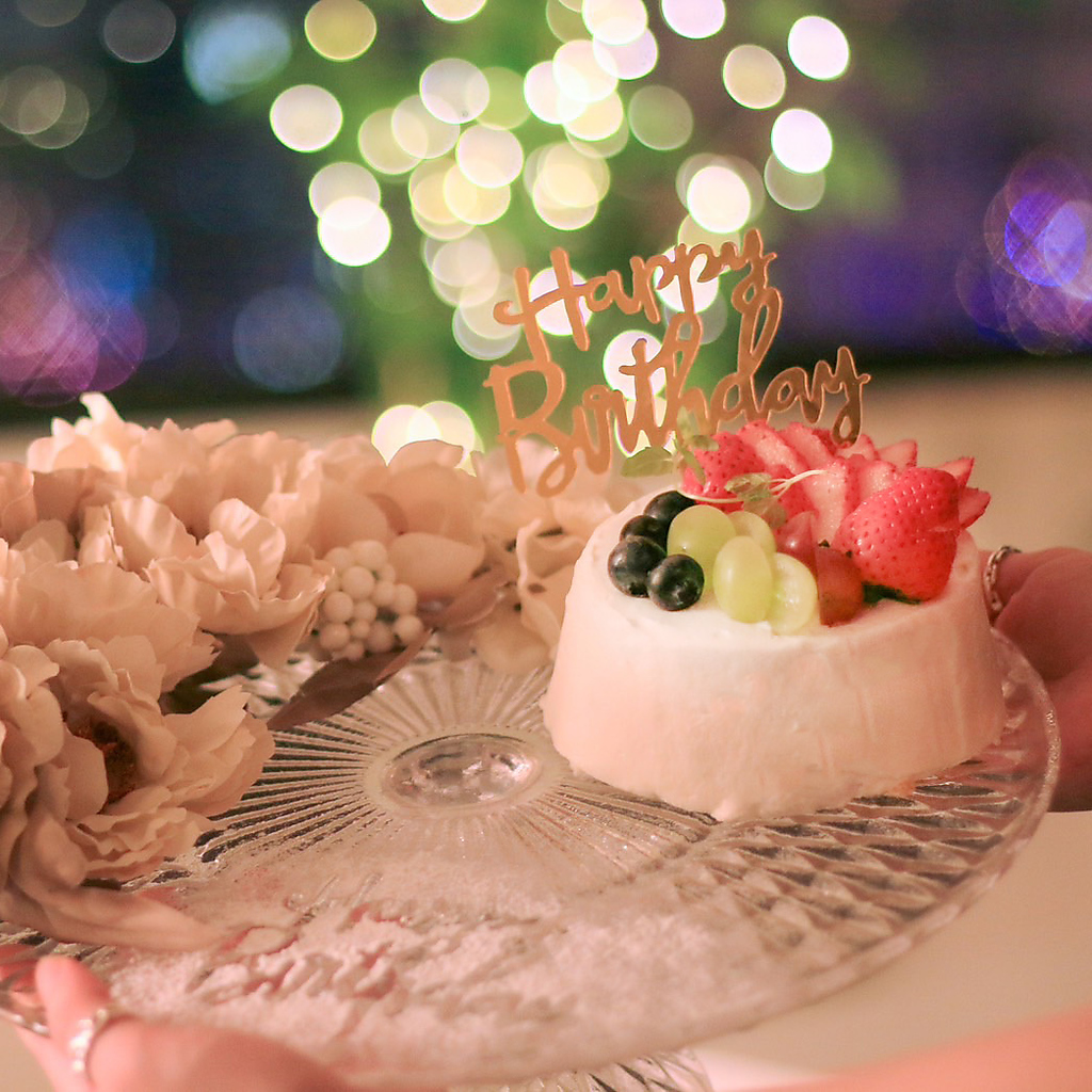 【記念日を盛り上げるオプションあり】バースデーバルーン室内装飾などで記念日をお手伝いします♪ 