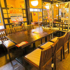 ランチやお食事に最適のテーブル席。1名様～可。