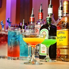 bar moon walk バームーンウォーク 新宿靖国通り店の特集写真