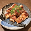 料理メニュー写真&nbsp;若鶏と長ネギの串なし焼き