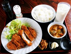 とんかつ（カレー付き）