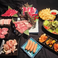 炭火ホルモン焼肉酒場 飛牛のコース写真