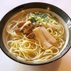 沖縄通もハマる！八重山諸島のご当地麺「八重山そば」の写真