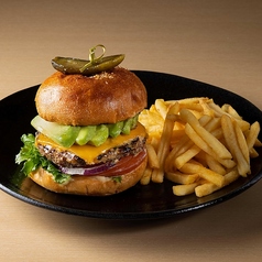 アボカド&チーズバーガー