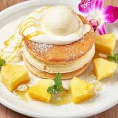 パイナップルホイップパンケーキ