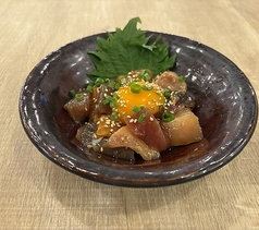 海鮮ユッケ