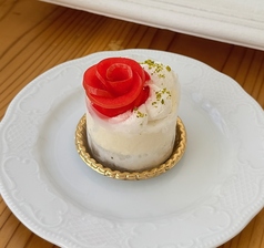 月替わりケーキ