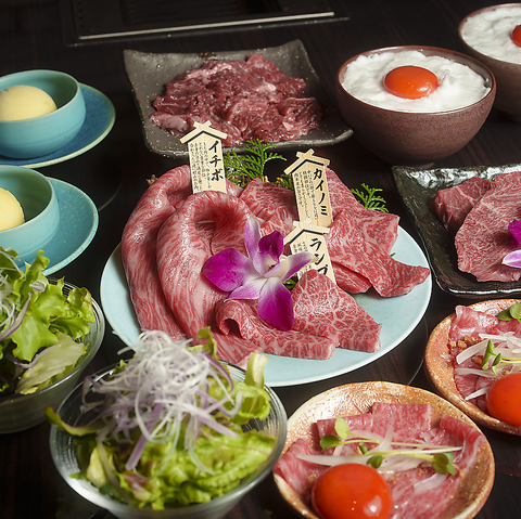 非日常空間で、プロの肉職人が「目利き」した厳選和牛をワインと楽しむ♪