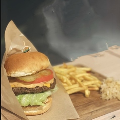 【特製チーズバーガー】の写真