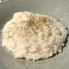 Primopiatto Risotto 24ヶ月熟成パルミジャーノたっぷりシンプルリゾット