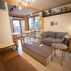 WGJ CAFE KYOTO ダブリュージージェーカフェ キョウトの雰囲気1