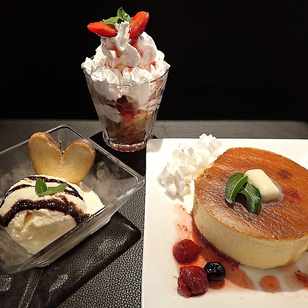 食後のデザートにとっておきの3種♪しょっぱい物の後にはあま～いスイーツを★363円(税込)～