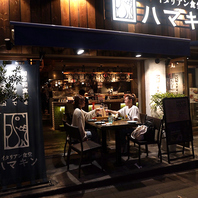 【個室・ベンチシート・座敷等、開放感抜群の店内♪】