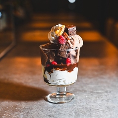 OWTチョコレートパフェ