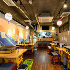 ■テーブル席■ご宴会に最適なテーブル席をご用意しています！20名/20名で仕切って半貸し切りのご利用も可能です！是非お気軽にお問合せください。