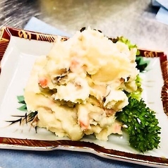 いぶりがっこポテトサラダ