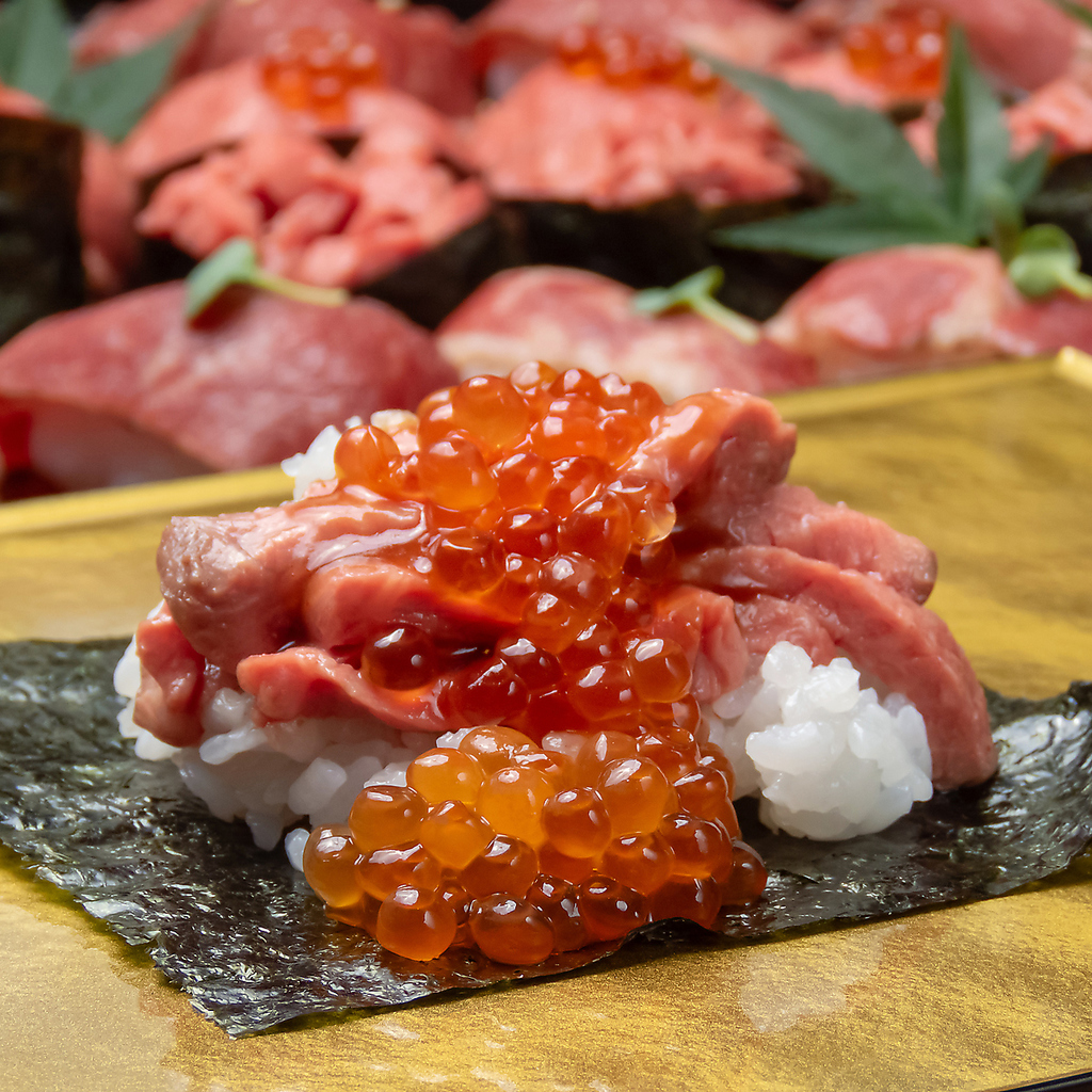 当店の名物その1★各種黒毛和牛肉寿司★京都では当店だけの黒毛和牛を使用した絶品肉寿司です★