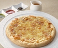 料理メニュー写真&nbsp;クワトロフォルマッジ（4種チーズピザ）