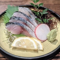 しめサバ刺し