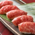 料理メニュー写真 特選A4和牛の炙り寿司 -塩・タレ- (4貫)