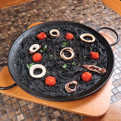 イカ墨のフィデウア