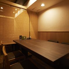 テーブル席のご用意ございます。