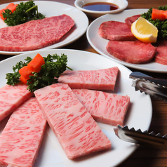 特上カルビ(塩・たれ)