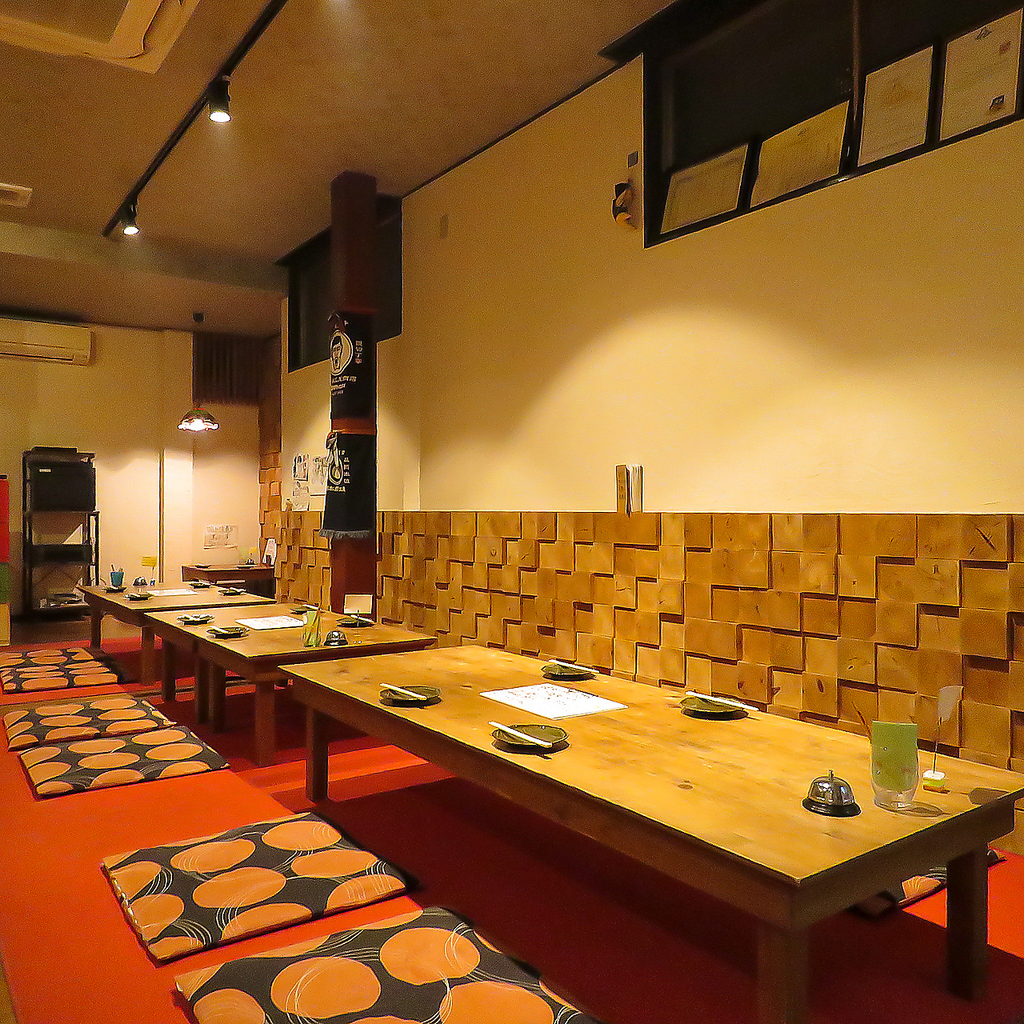 会社帰りの飲み会や女子会にぴったり♪ご宴会にぴったりの飲み放題やコースもご用意しております。