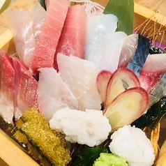 魚ツキ名物！特選７点盛り合わせ（2人前）