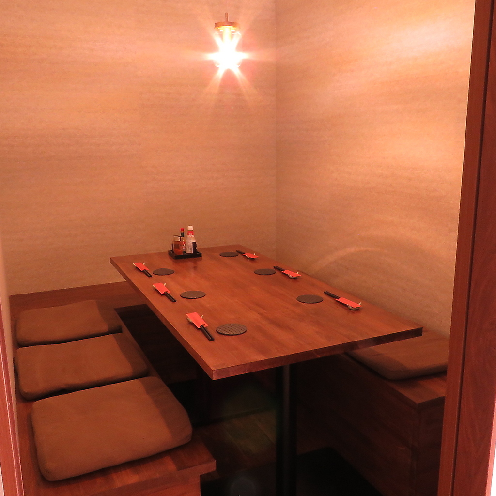 駅から徒歩2分！個室、半個室で作られた店内でゆったりとお過ごしください♪