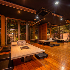 【居心地の良いお座敷席】イチオシの黒毛和牛やこだわりの逸品料理を味わいながら、親しい方々とお寛ぎください♪