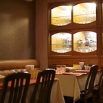 【洋食の老舗名店】ご家族のお食事や女子会に。半個室はごご宴会、個室はデート・接待にもおすすめ◎