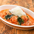料理メニュー写真 【海香る魚介料理】海老とほうれん草のトマトチーズロマーナ