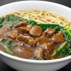 五目焼きビーフン /牛バラ肉入りソバ