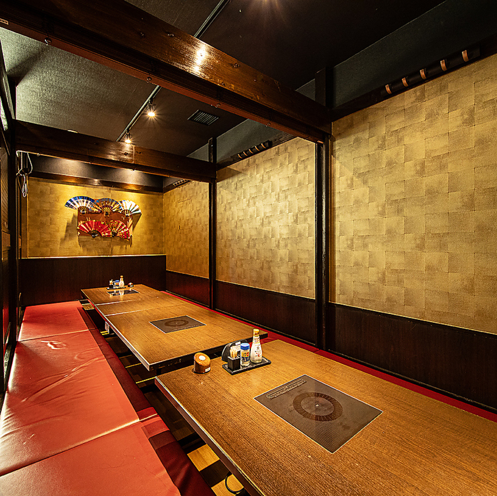 お座敷は掘りごたつで最大７０名様までＯＫ飲み会・打ち上げ・コンパなどみんなでワイワイ