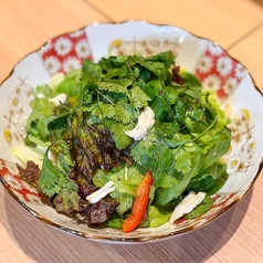 ささみとパクチーサラダ