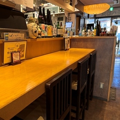 うまい酒と肴をじっくり楽しみたいお一人様におすすめ☆