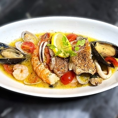 鯛のアクアパッツァ