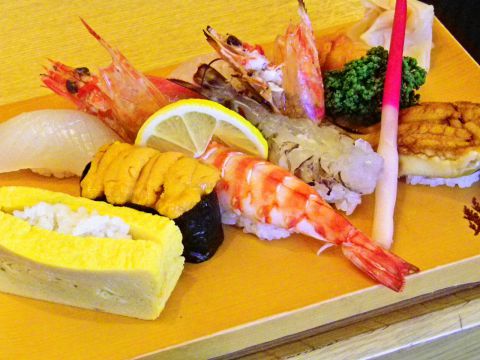 九州近海の鮮魚を毎日仕入れ、美味しいお寿司として提供してくれる店。
