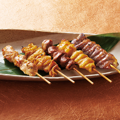おまかせ串焼き盛り合わせ(5串)(塩・タレ)