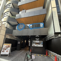 駅から徒歩1分♪