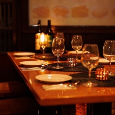 炭火焼きアジアンダイニング居酒屋◎異国情緒溢れる「アジアンダイニング居酒屋 BLUE SKY 木場店」は、炭火焼きとアジアン料理の絶妙な融合を楽しめるお店です。厳選された素材を使用し、炭火焼きで香ばしく仕上げた料理が自慢。