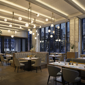 店内にはお子様用の椅子をご用意しておりますので、ご家族でのお食事にも是非ご利用ください。