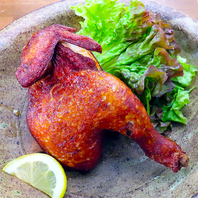 若鶏の半身揚げ！すべての部位が味わえる豪快な逸品◎