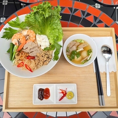 【ランチも営業】