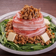 豚バラとひき肉の味噌バター鍋(1人前)