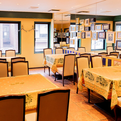 イタリアン Daniel s ダニエルズ本店の雰囲気3