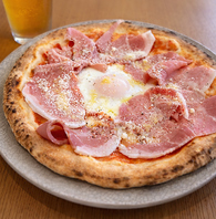 自家製ハムとササキの青空たまごのビスマルク