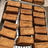 カリッと食感がたまらない！お豆腐屋さんの【厚揚げ】
