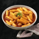 旨辛モチモチの「チーズトッポギ」や香ばしくジューシーな「餃子」など人気韓国メニューも食べ放題♪